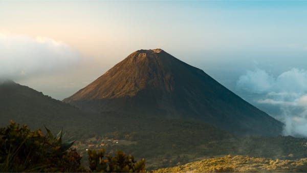 El Salvador Granting 5000 Free Passports with Citizenship by Exception