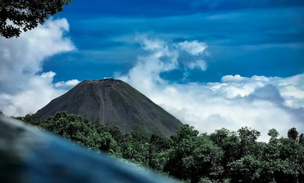 Guide to El Salvador Golden Visa: Residency by Investment in 2025